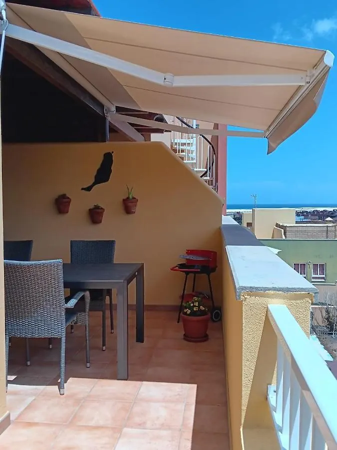 Brisas Fuerteventura: Optic Fiber,Solarium,Bbq Apartment Corralejo