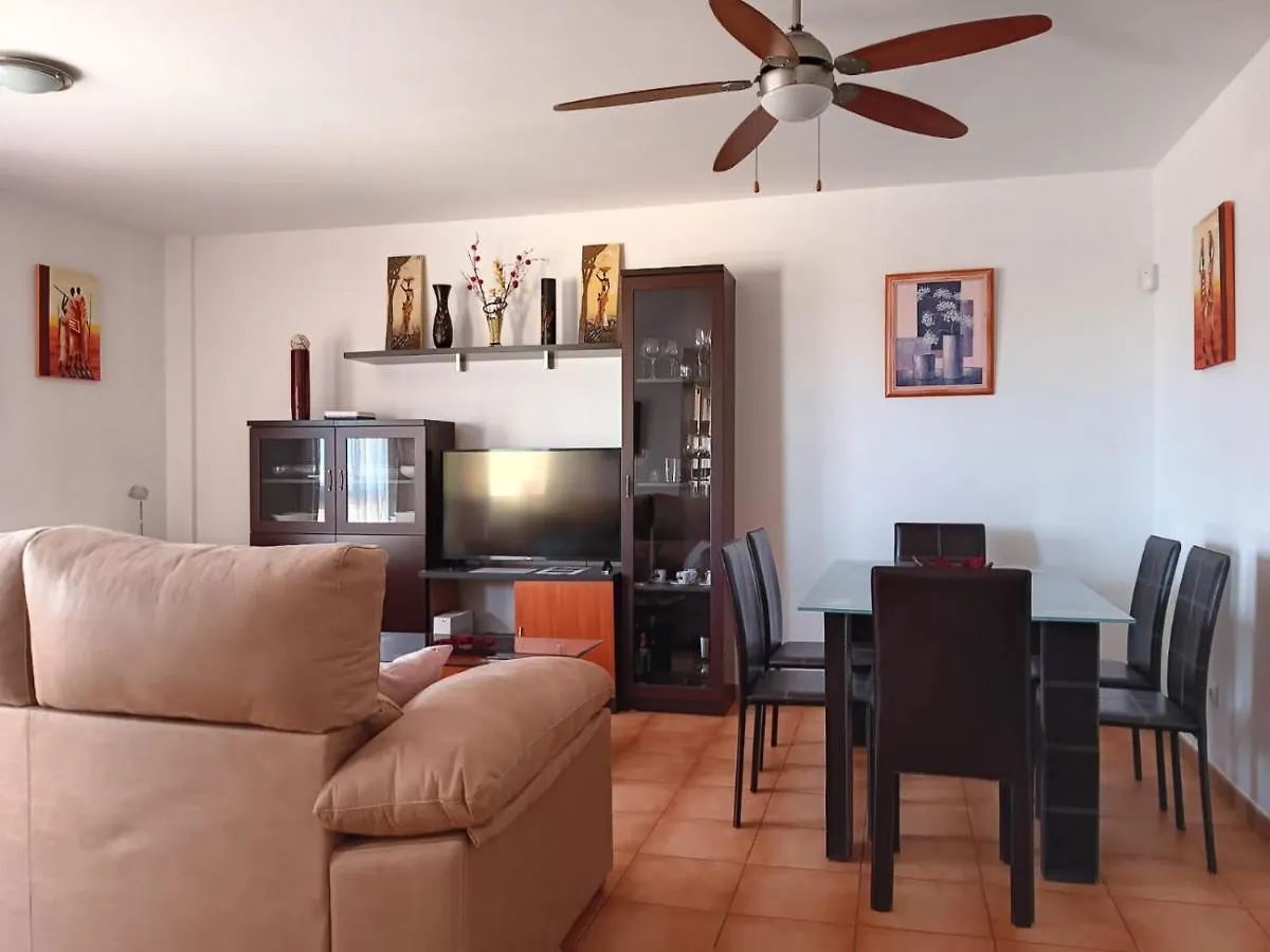 Brisas Fuerteventura: Optic Fiber,Solarium,Bbq Apartment Corralejo